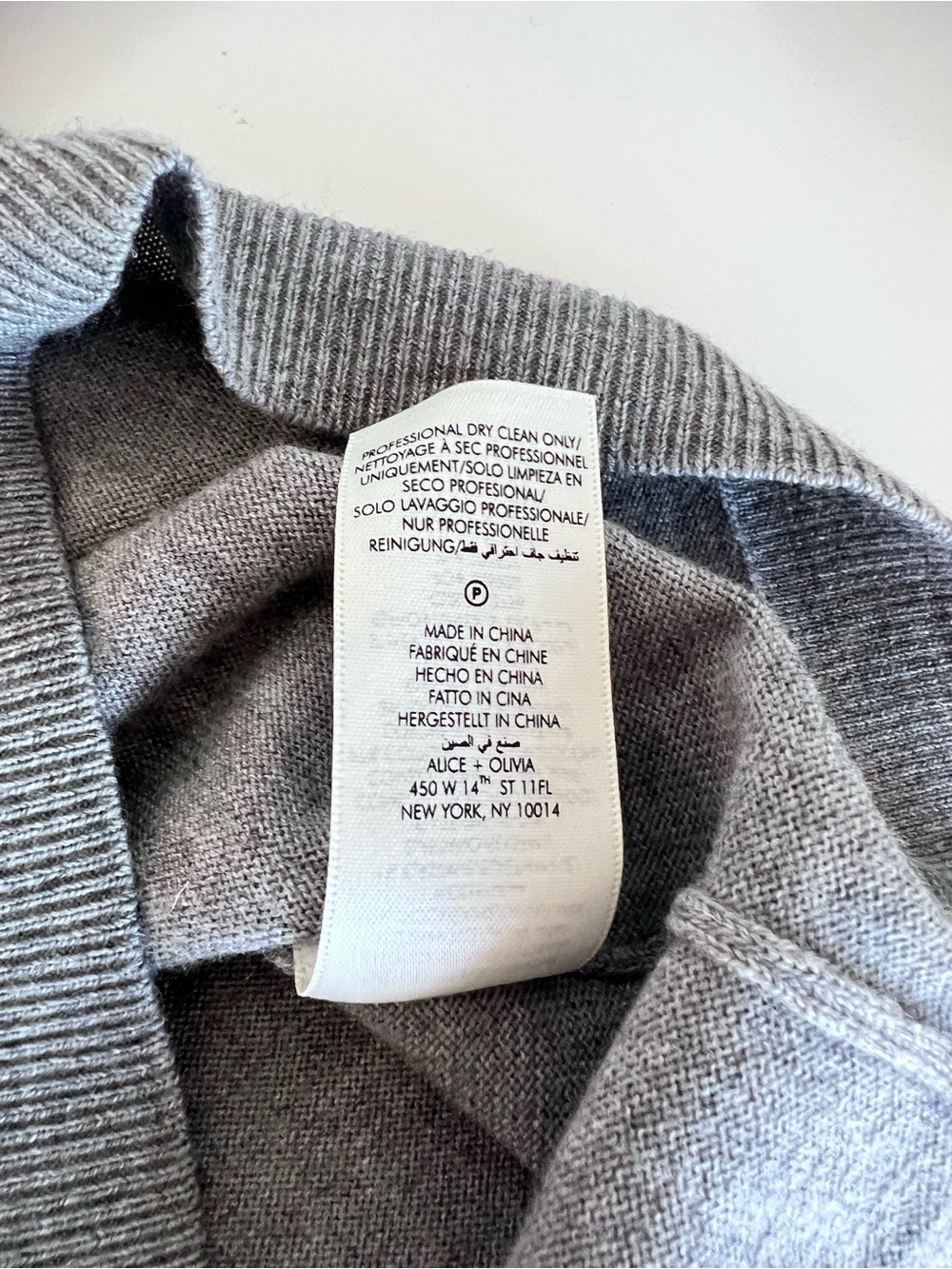Alice and Olivia Women's Porla Collared Wool Sweater Grey Embroidered Heart - Picture 10 of 13